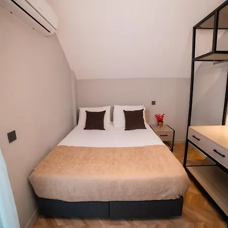 Aparthotel Moon *